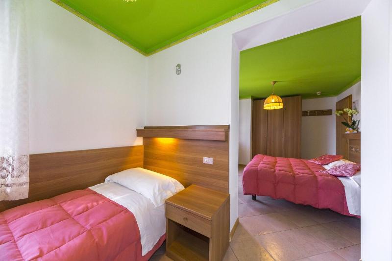 פולגריה Hotel Trentino מראה חיצוני תמונה