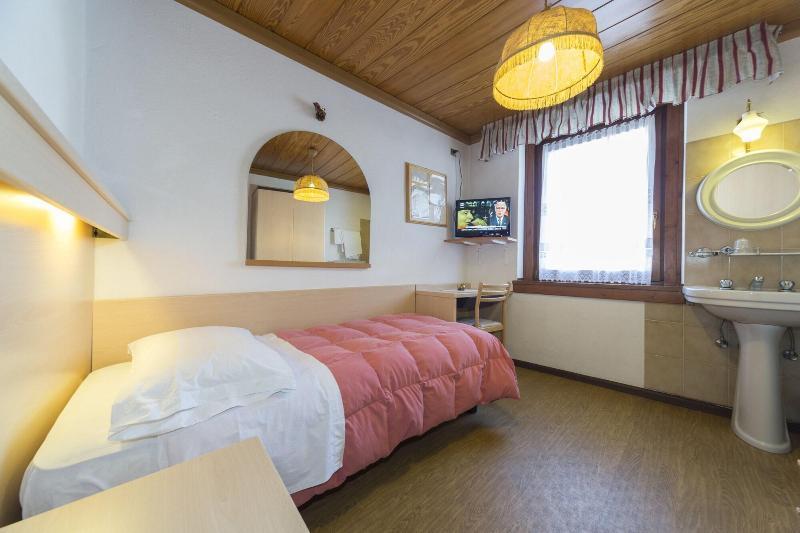 פולגריה Hotel Trentino מראה חיצוני תמונה