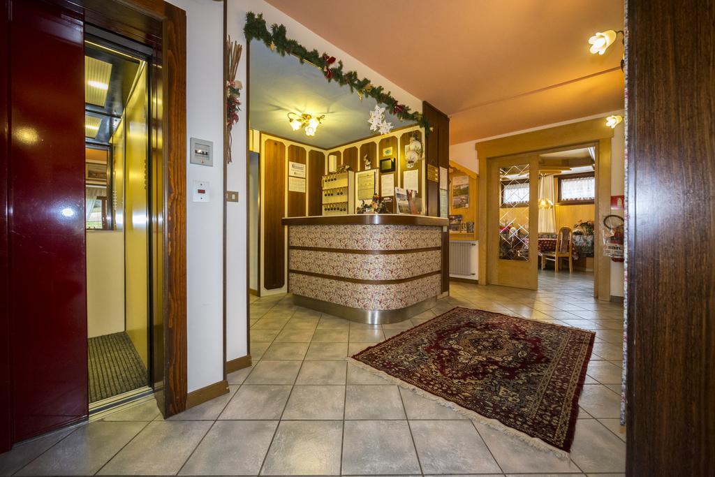 פולגריה Hotel Trentino מראה חיצוני תמונה